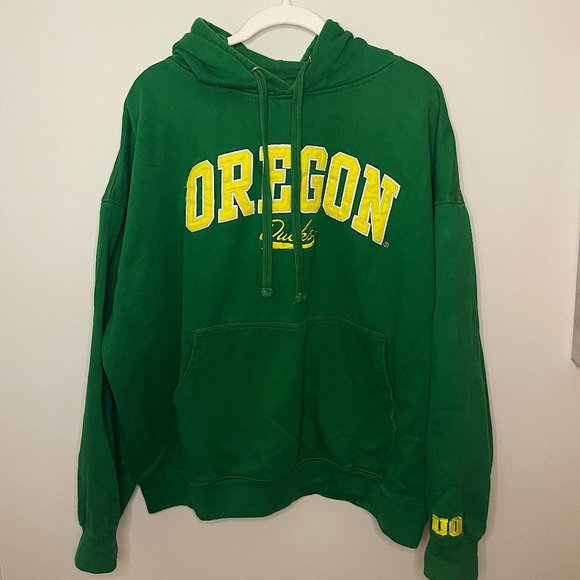 Vintage University of Oregon Ducks Embroidered Hoodie - Old Varsity Brand - Picture 3 of 3